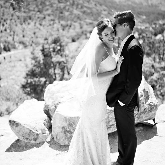 Meet your Posher, Amanda - Picture 1 of 1